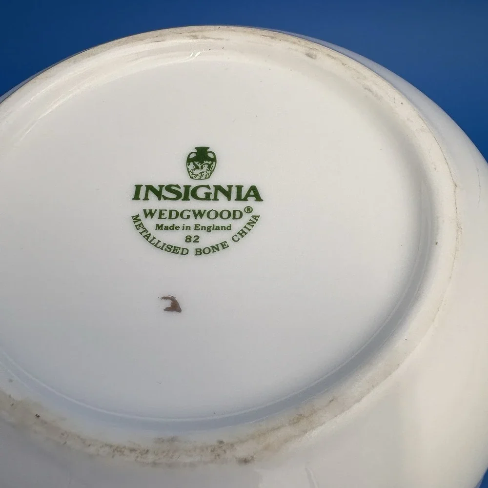 Vintage Wedgewood Insignia Bone China 6.5